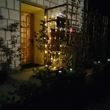 Zdrowo Przez Sad Apartment