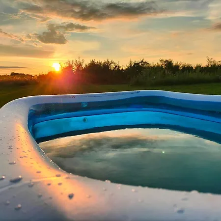 Zdrowo Przez Sad Apartment *